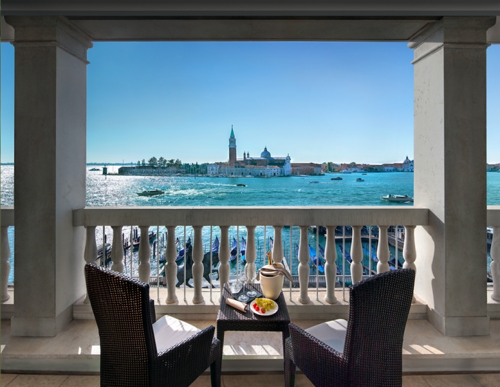 Londra Palace Hotel Venise joins LC BESPOKE collection